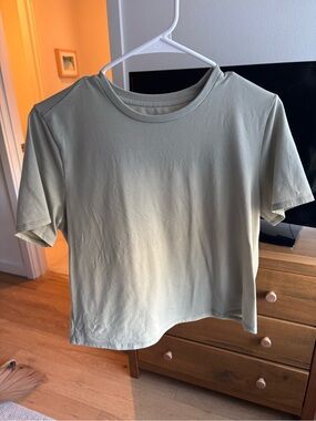 Outdoor Voices Women's Green Tee